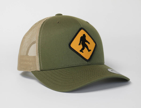 Squatchy - Bigfoot Crossing Vintage Style Trucker Hat | SnapBack Cap : Black / White