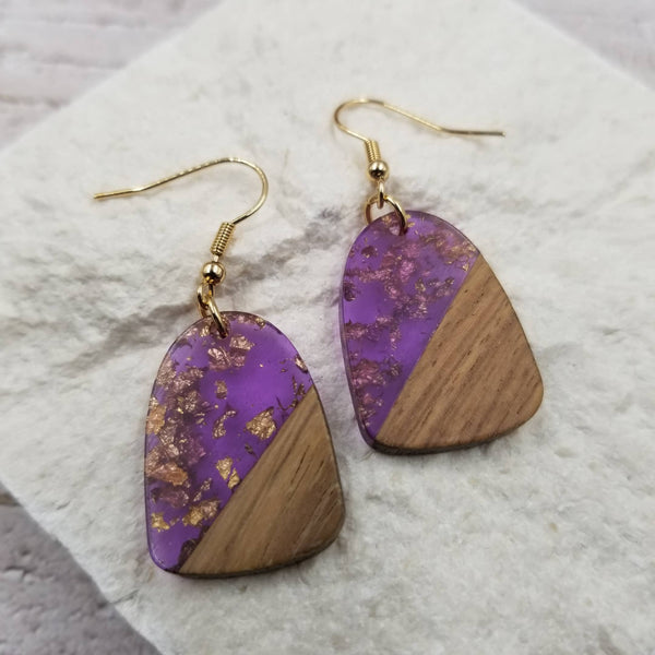 Treasure Wholesale - Wood & Resin Gold Foil Earrings: Purple