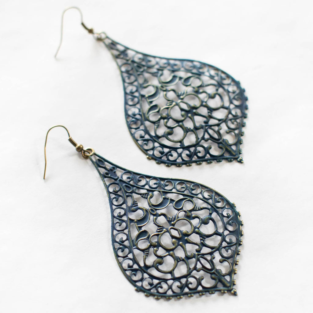Gleeful Peacock - Chantilly Lace Earring