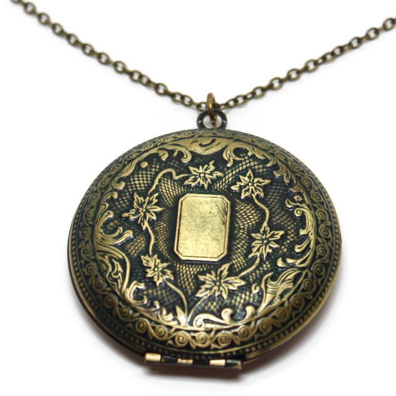 Gleeful Peacock - Timepiece Locket