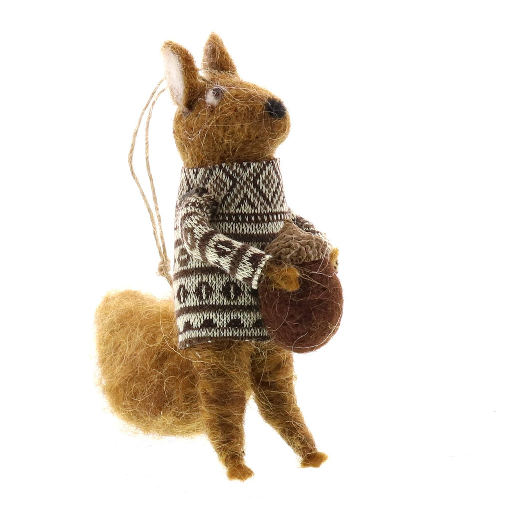 HomArt - Felt Squirrel with Nut